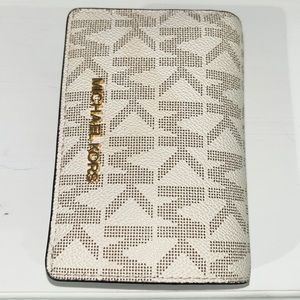 MK wallet